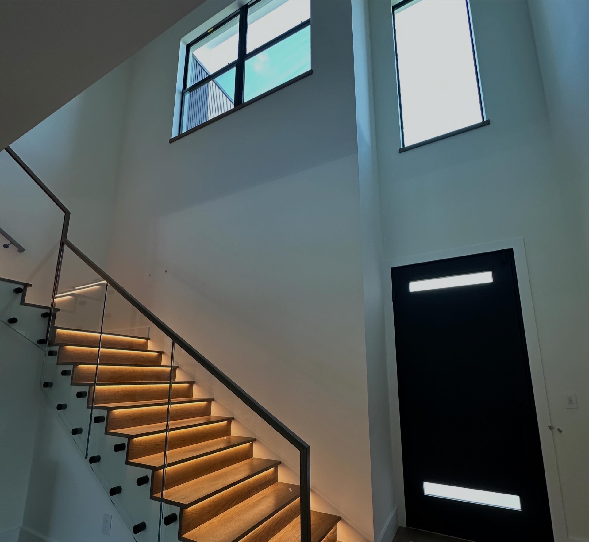 Interior stairwell windows — high-reach cleaning